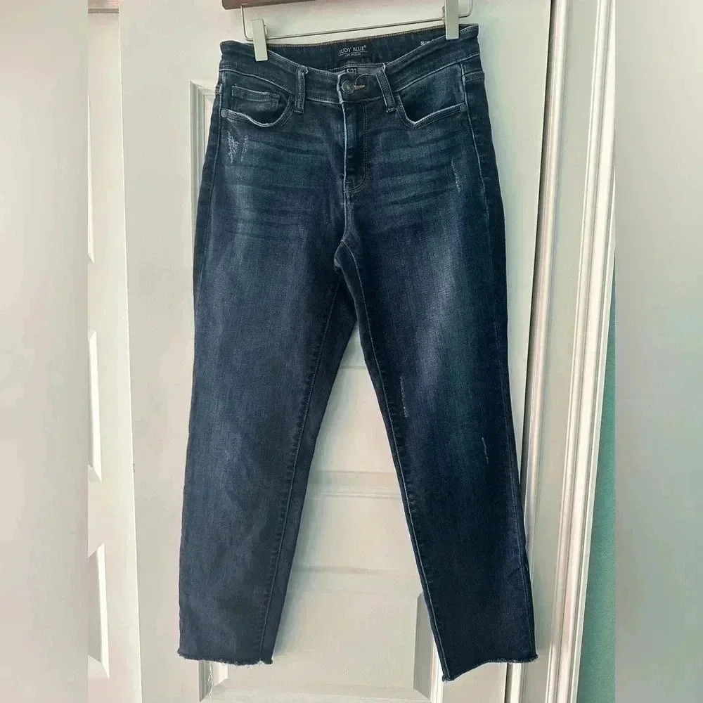 Judy Blue Slim Fit Womens 5/27 Stretch JB82128DK Straight Distress Raw Hem Jean